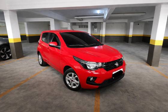 FIAT MOBI 1.0 EVO FLEX LIKE. ON MANUAL FIAT MOBI 1.0 EVO FLEX LIKE. ON MANUAL